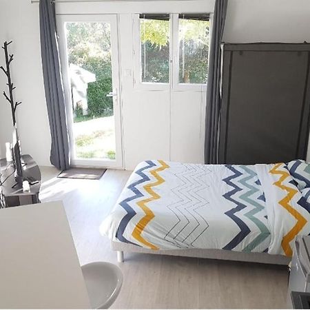 Studio Cozy Tout Confort Chez L'Habitant Apartment ลารอช-ซูร์-ยง ภายนอก รูปภาพ